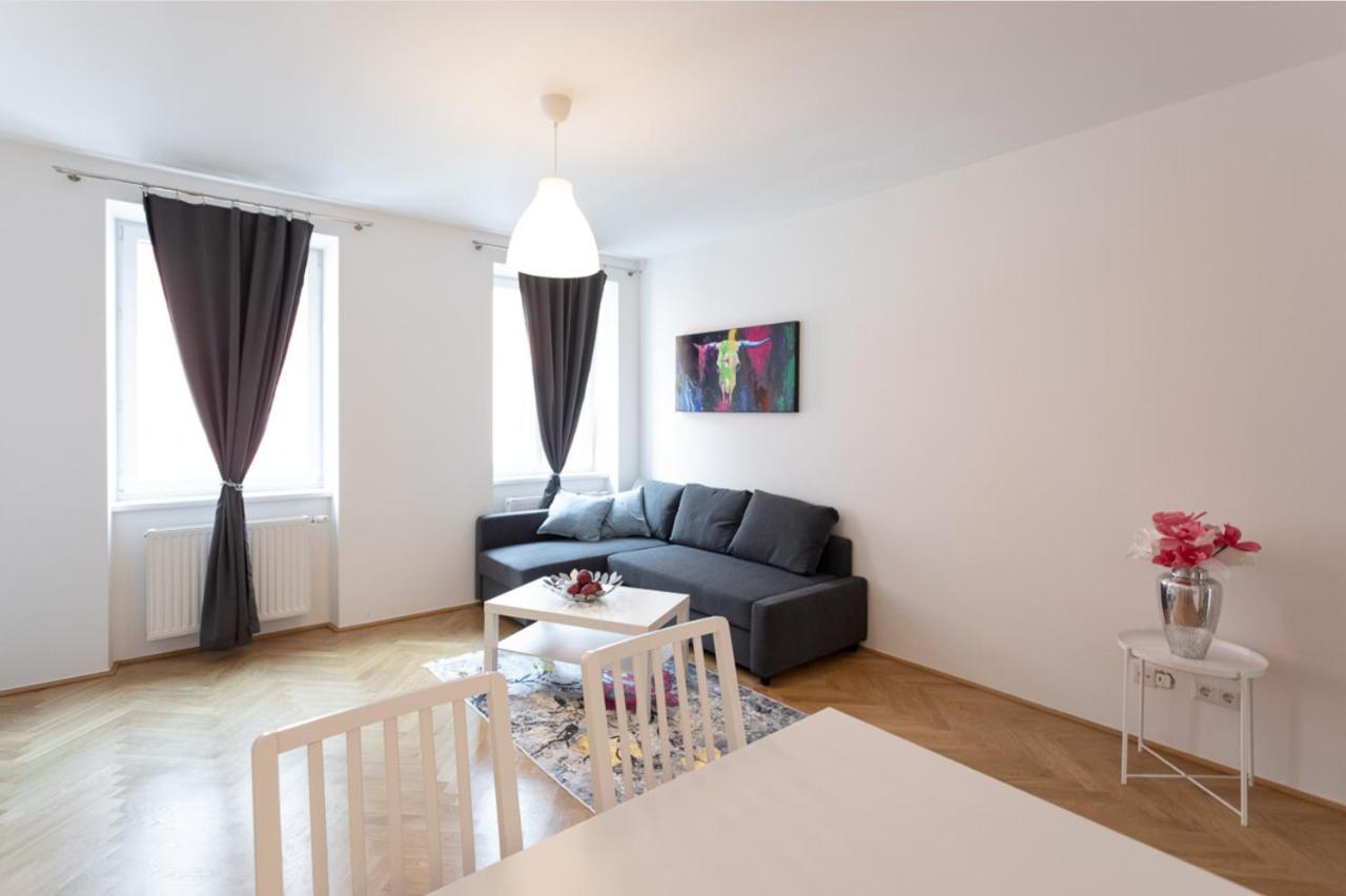 Charmante Wohnung L Bg8 Bécs Kültér fotó